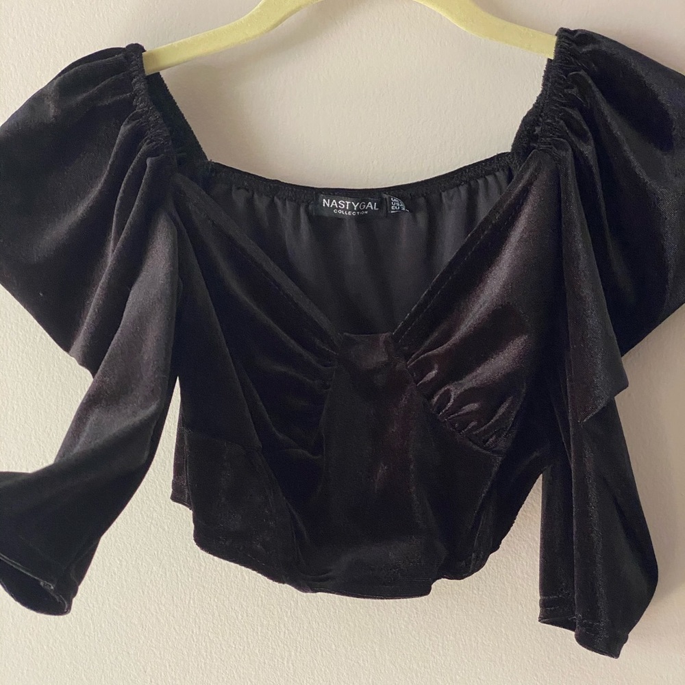 Nasty Gal Black Velvet Crop Top - Picture 9 of 9